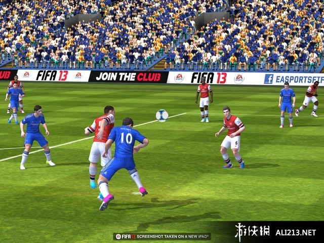 FIFA 13最新补丁，游戏新里程碑的里程碑更新